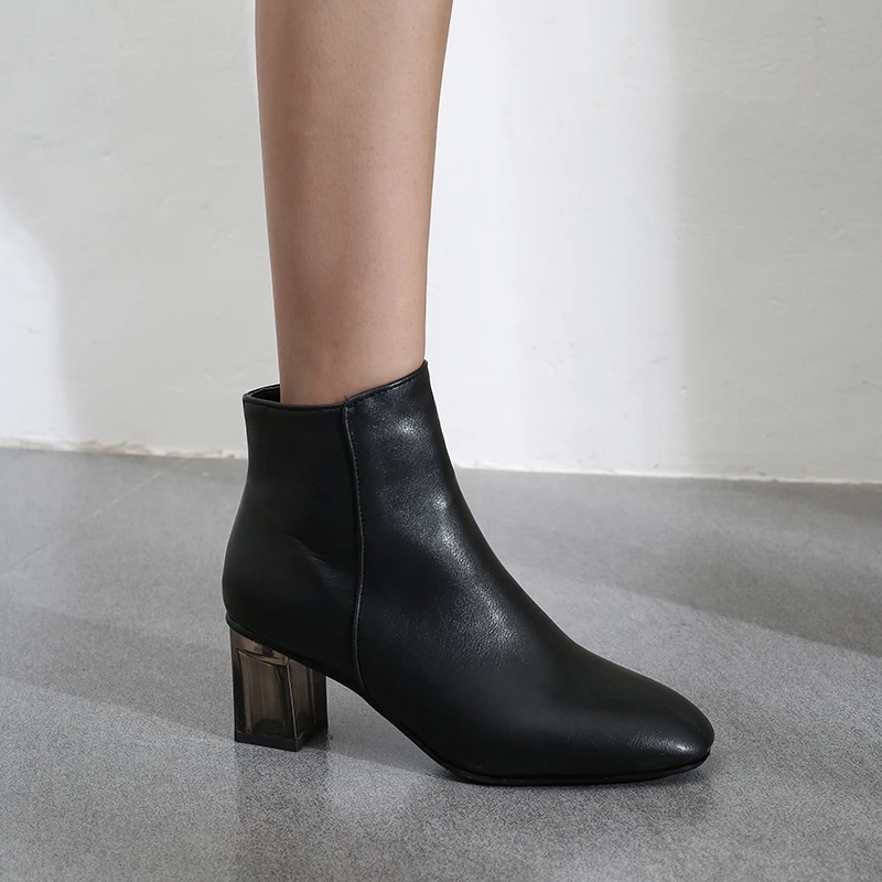 ANMAIRON 2019 Winter Boots Women Faux Suede Faux Slim Boots Basic Square Heel Round Toe Animal Prints Women Shoes Size 34-43
ANMAIRON 2019 Winter Boots Women Faux Suede Faux Slim Boots Basic Square Heel Round Toe Animal Prints Women Shoes Size 34-43