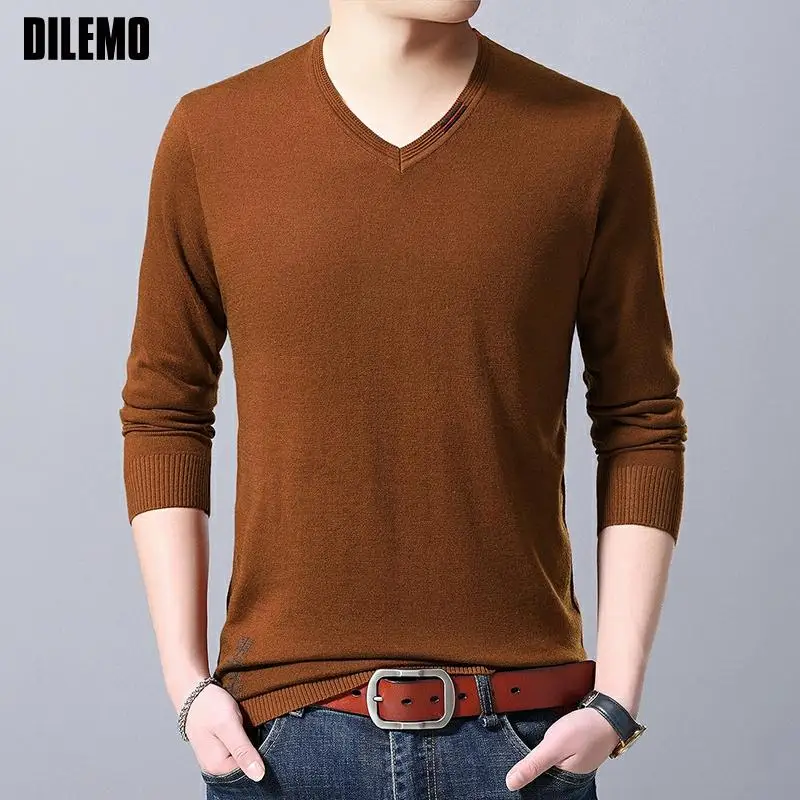 Top Quality New Fashion Brand Knitted Pullover Trendy Plain Mens V Neck Sweater Autum Winter Casual Jumper Korean Clothes Men
Top Quality New Fashion Brand Knitted Pullover Trendy Plain Mens V Neck Sweater Autum Winter Casual Jumper Korean Clothes Men