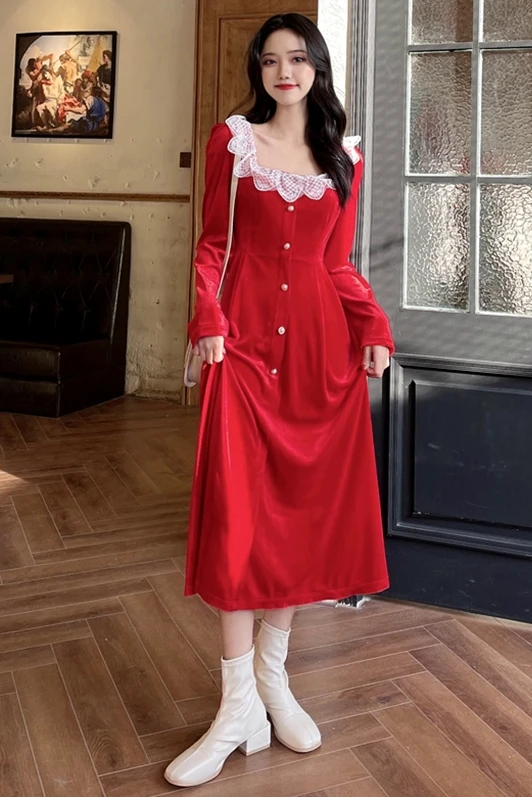 Red Velvet Mid-Length Dress Women's Autumn and Winter French Style Retro Square Collar Waist-Tight Slimming sweet lolita dress
Red Velvet Mid-Length Dress Women's Autumn and Winter French Style Retro Square Collar Waist-Tight Slimming sweet lolita dress