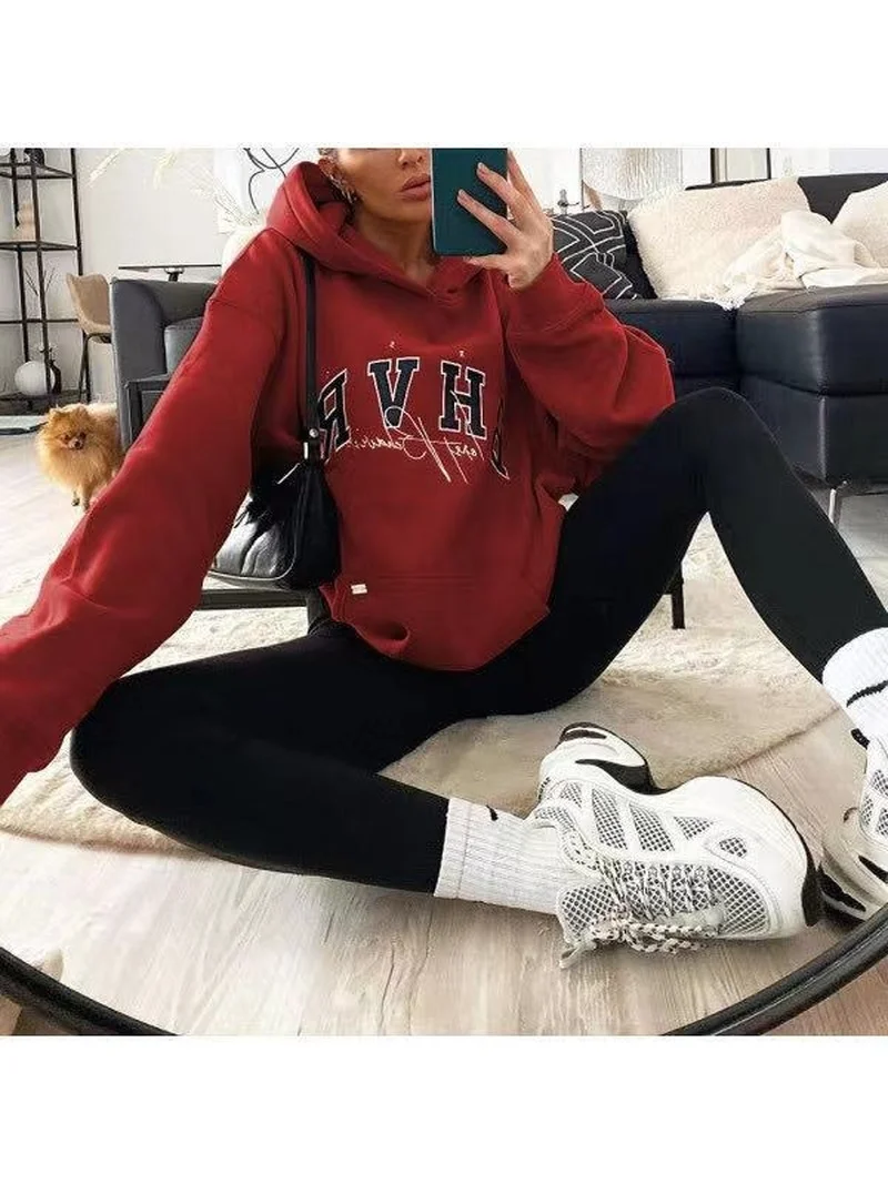 Fashion Women's Sweater New Casual Hot Sale Hooded Collar Pullover Letter Printing Loose Knitted Long-sleeved Sweater Donsignet
Fashion Women's Sweater New Casual Hot Sale Hooded Collar Pullover Letter Printing Loose Knitted Long-sleeved Sweater Donsignet
