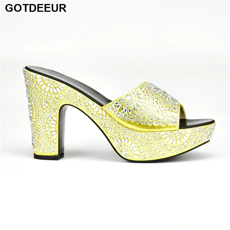 Elegant Italian Women Shoes High Heel Shoe for Women African Ladies Shoe for Party Decorated with Rhinestone nigerian women shoe
Elegant Italian Women Shoes High Heel Shoe for Women African Ladies Shoe for Party Decorated with Rhinestone nigerian women shoe