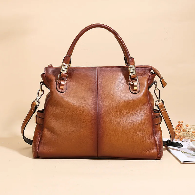 New trend fashion top leather femininity large capacity messenger bag women handle leisure
New trend fashion top leather femininity large capacity messenger bag women handle leisure