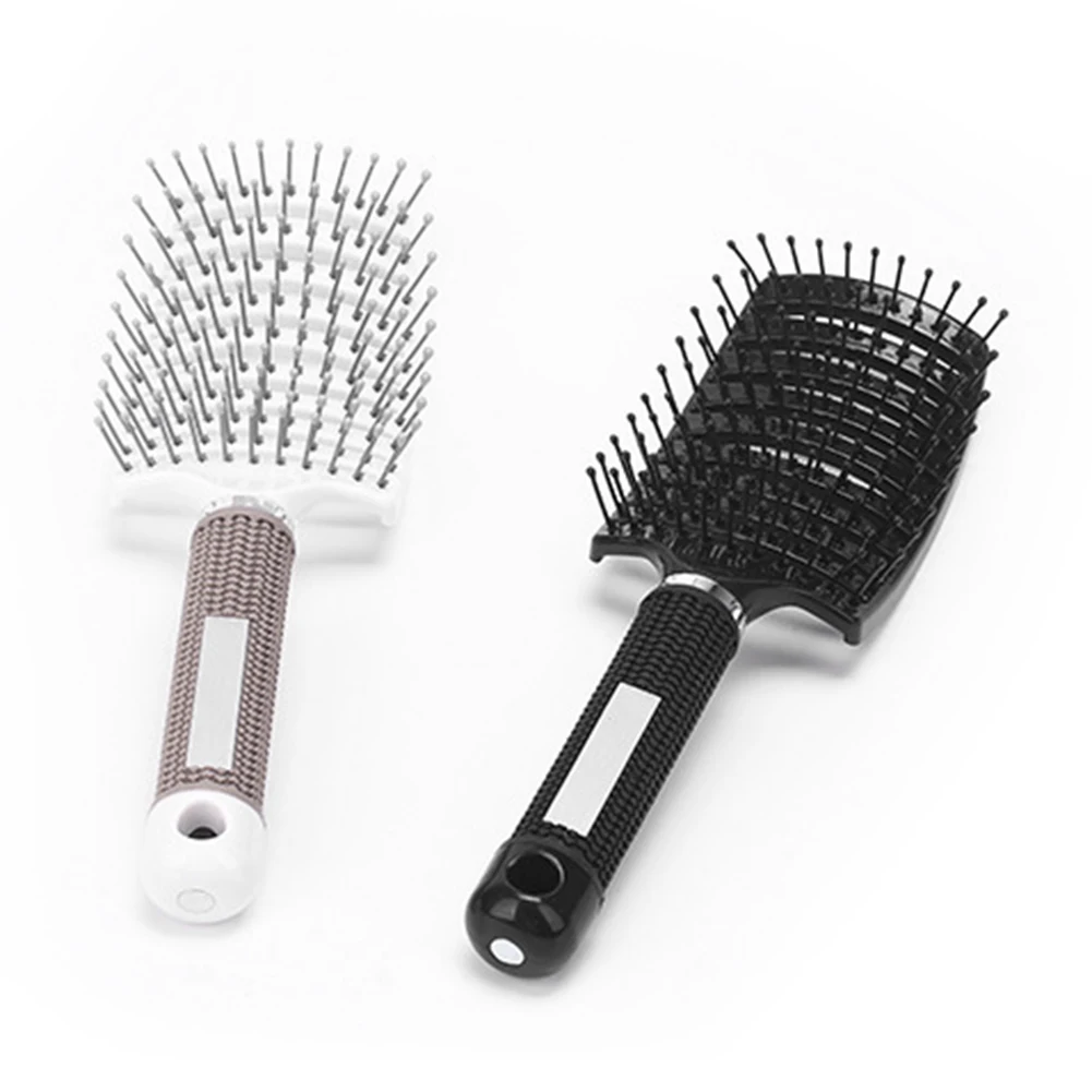 Щетки для парикмахерской с большими изогнутыми металлическими пластинами 
Щетки для парикмахерской с большими изогнутыми металлическими пластинами