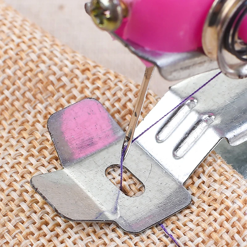 Mini Sewing Machine DIY Household Handheld Portable Multi-Function Pocket-Sized Simple And Convenient Operation
Mini Sewing Machine DIY Household Handheld Portable Multi-Function Pocket-Sized Simple And Convenient Operation