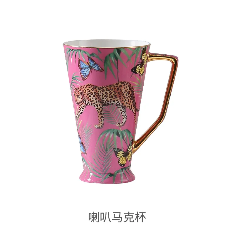 Pink European Style Bone China Coffee Cup and Saucer Set Funny Reuseable Cappuccino Coffee Cup Set Vaso Para Cafe Mug BD50CS
Pink European Style Bone China Coffee Cup and Saucer Set Funny Reuseable Cappuccino Coffee Cup Set Vaso Para Cafe Mug BD50CS