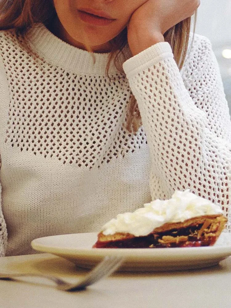 ZA Autumn New Products Women's All-match Fashion Hollow Decorative Round Neck Long Sleeve Half High Neck Knitted Top
ZA Autumn New Products Women's All-match Fashion Hollow Decorative Round Neck Long Sleeve Half High Neck Knitted Top