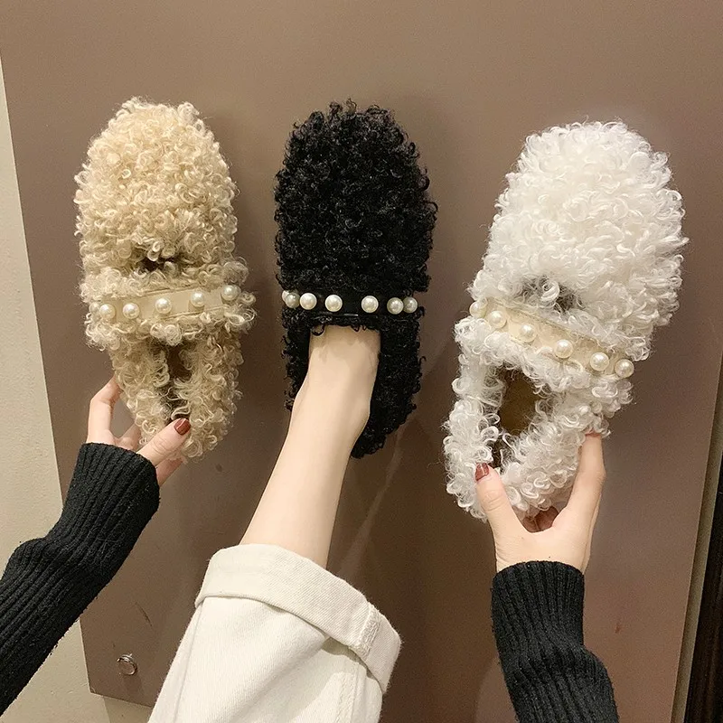 Женские туфли на плоской подошве, с круглым носком 
Женские туфли на плоской подошве, с круглым носком