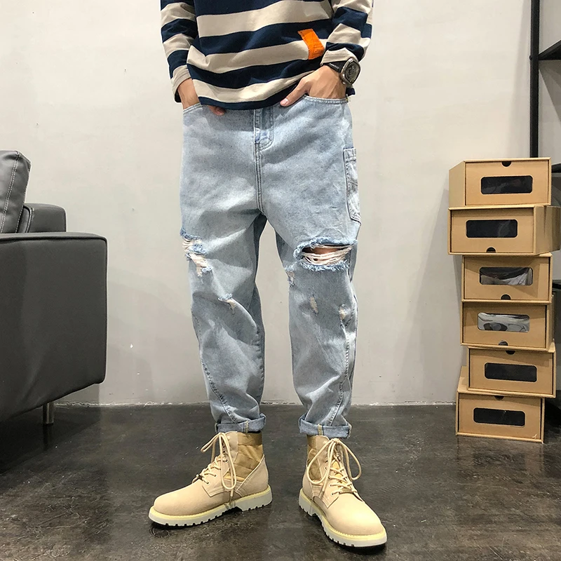 2021 Four Seasons Fashion Slim Light Blue Hole Denim 9-point Pants Simple Straight Tide Brand Harlan Trousers Men
2021 Four Seasons Fashion Slim Light Blue Hole Denim 9-point Pants Simple Straight Tide Brand Harlan Trousers Men