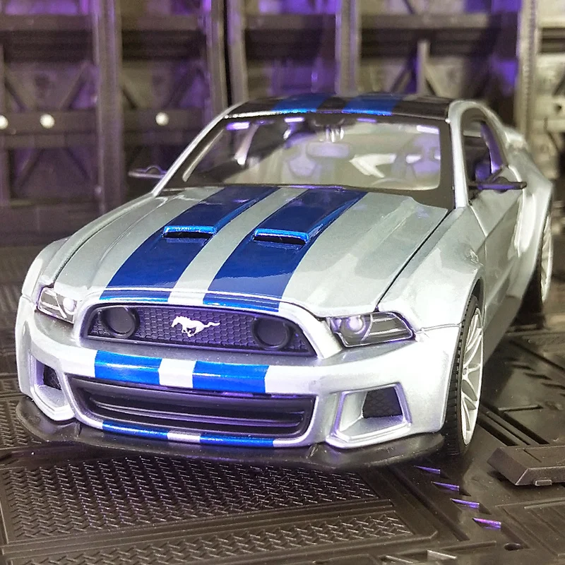 1/24 Ford Mustang Street Racer Pony Car Muscle Models Alloy Simulation Automobile High Quality Diecast Car Toys for Collection
1/24 Ford Mustang Street Racer Pony Car Muscle Models Alloy Simulation Automobile High Quality Diecast Car Toys for Collection