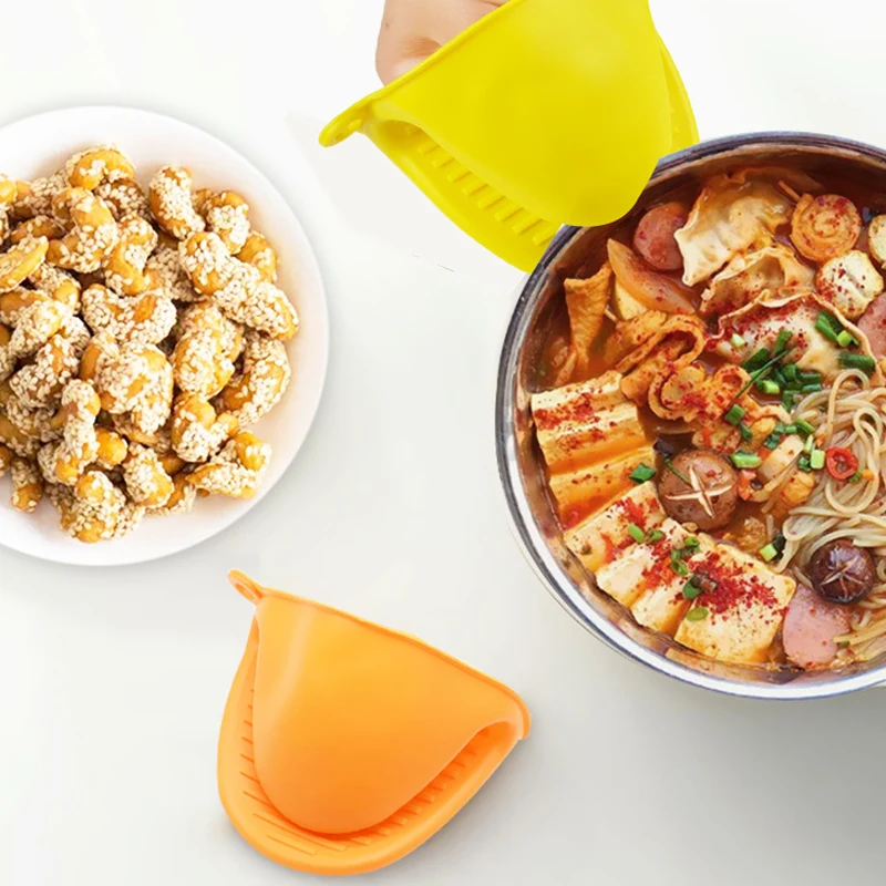 1 антипригарный нескользящий зажим для чаши кастрюли кухонные приспособления утолщенные силиконовые перчатки для духовки перчатки для мик...
1 антипригарный нескользящий зажим для чаши кастрюли кухонные приспособления утолщенные силиконовые перчатки для духовки перчатки для мик...