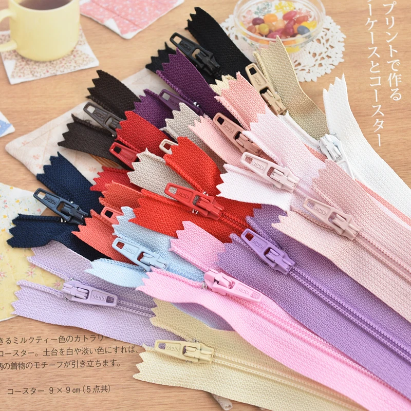 10Pcs/set High Quality 20cm Length Colorful Nylon Coil Zippers Tailor Garment Sewing Handcraft DIY Accessories
10Pcs/set High Quality 20cm Length Colorful Nylon Coil Zippers Tailor Garment Sewing Handcraft DIY Accessories