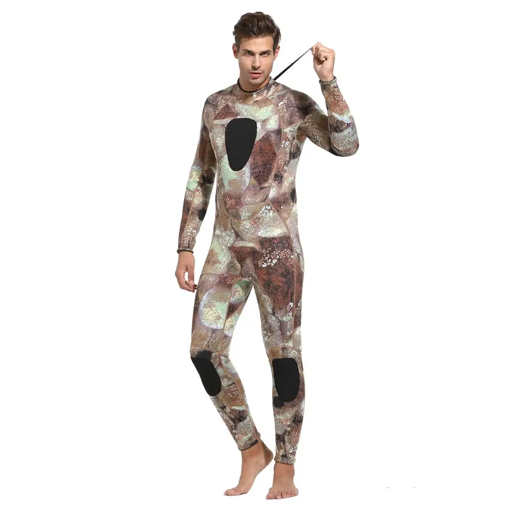 Men Camo 3MM Neoprene Surfing One Piece Long Sleeve Swimsuit Diving Suit Keep Warm Scuba Snorkeling Swimming Rashguard WetSuits
Men Camo 3MM Neoprene Surfing One Piece Long Sleeve Swimsuit Diving Suit Keep Warm Scuba Snorkeling Swimming Rashguard WetSuits