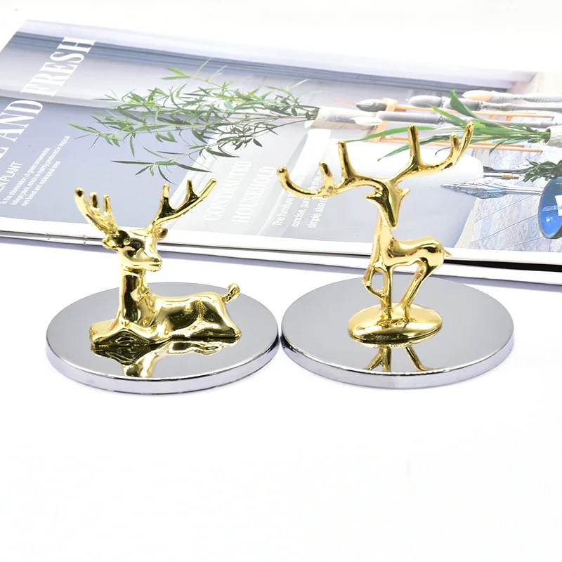 2021 Light luxury creative metal deer ornaments high grade tissue box storage can candy can decoration deer accessories home
2021 Light luxury creative metal deer ornaments high grade tissue box storage can candy can decoration deer accessories home