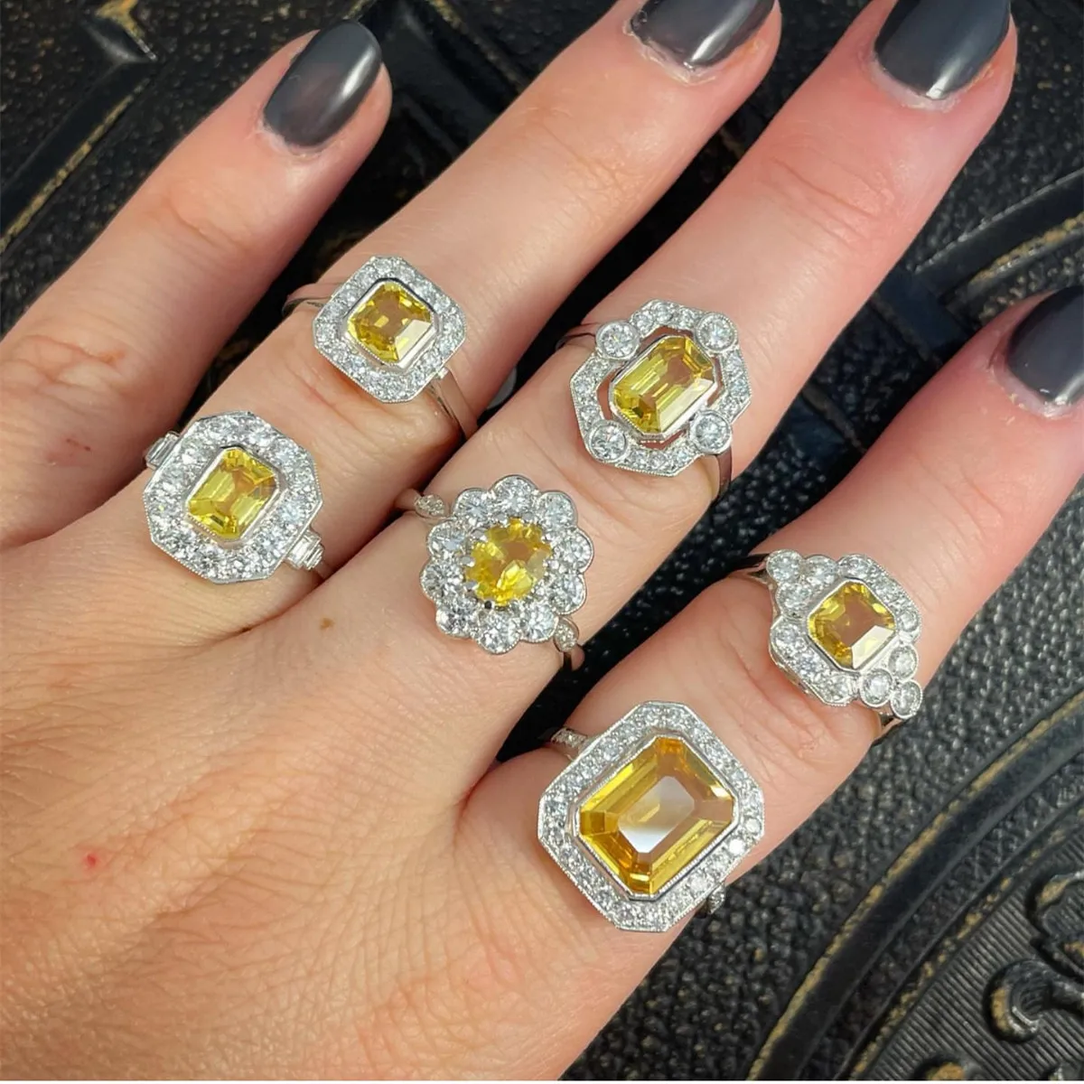 PUNKI New Trendy Yellow Cubic Zircon Stone Women Rings Delicate Accessories for Party Female Anniversary Gift Statement Jewelry
PUNKI New Trendy Yellow Cubic Zircon Stone Women Rings Delicate Accessories for Party Female Anniversary Gift Statement Jewelry