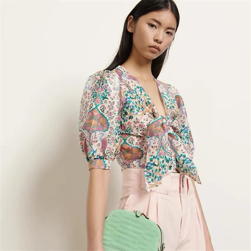 Sweet Style Shirt For Women V Neck Print Puff Short Sleeve Bowknot Designer Korean Blouse Female 2021 Tide
Sweet Style Shirt For Women V Neck Print Puff Short Sleeve Bowknot Designer Korean Blouse Female 2021 Tide