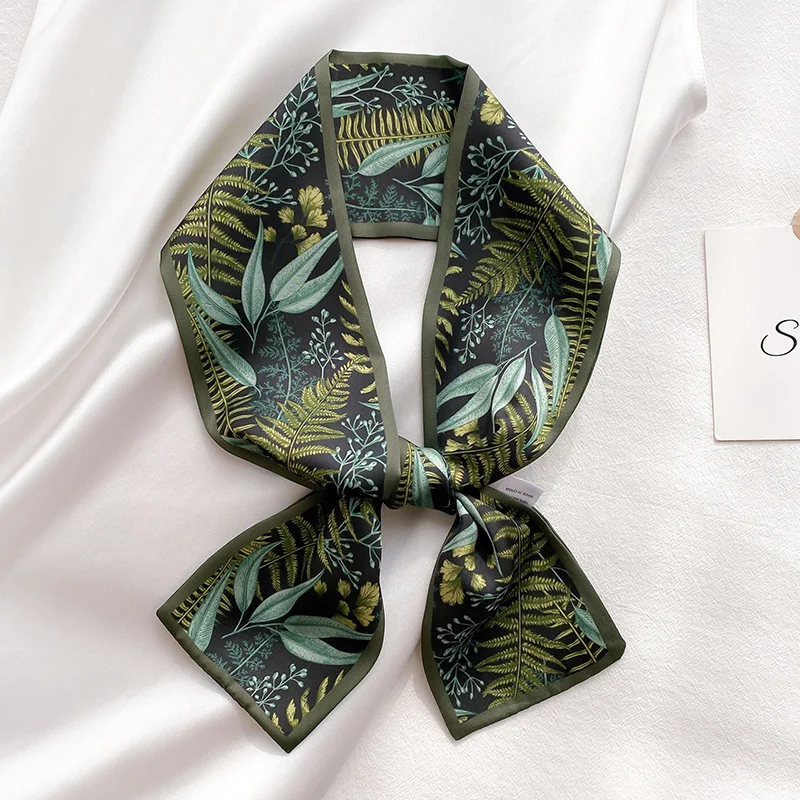 2021 Small Silk Scarf Women Shawls Wraps Luxury Brand Office Hair Neck Hijabs Foulard Hijab Print Scarves Ladies fashion
2021 Small Silk Scarf Women Shawls Wraps Luxury Brand Office Hair Neck Hijabs Foulard Hijab Print Scarves Ladies fashion