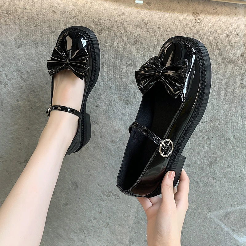 Womens Derby Shoes Low Heels Female Footwear Soft Round Toe Bow-Knot All-Match Leather Comfortable Dress Summer Retro Butterfly
Womens Derby Shoes Low Heels Female Footwear Soft Round Toe Bow-Knot All-Match Leather Comfortable Dress Summer Retro Butterfly