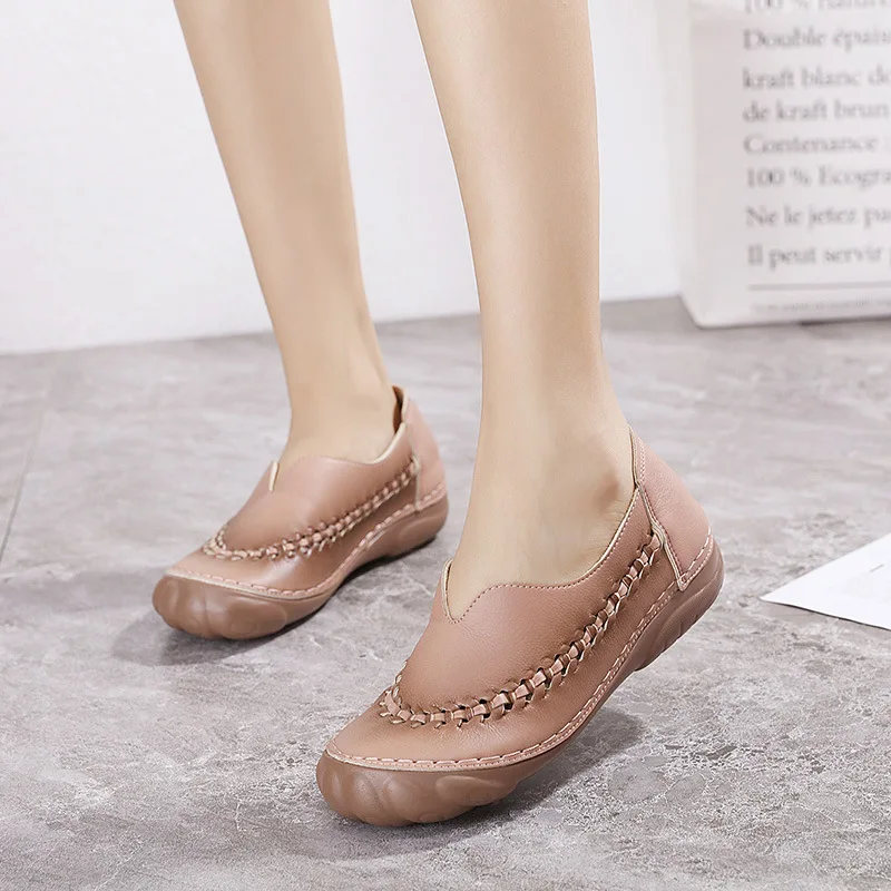 New Arrival Spring Shoes Women Flats Soft Comfortable Casual Woman Shoes Fashion Ladies Loafers Slip-on Plus Size 42 A3332
New Arrival Spring Shoes Women Flats Soft Comfortable Casual Woman Shoes Fashion Ladies Loafers Slip-on Plus Size 42 A3332