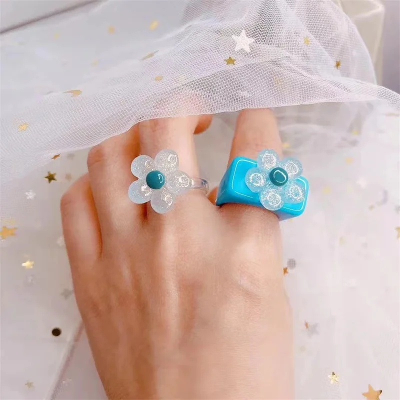 Fashion Geometric Square Blue Resin Transparent Flower Acrylic Finger Rings For Women Girls Chic Elegant Rings Summer Jewelry
Fashion Geometric Square Blue Resin Transparent Flower Acrylic Finger Rings For Women Girls Chic Elegant Rings Summer Jewelry