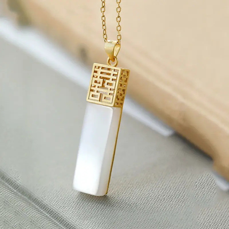 

New silver inlaid natural Hetian white jade pendant necklace Chinese style retro palace small group design women's jewelry