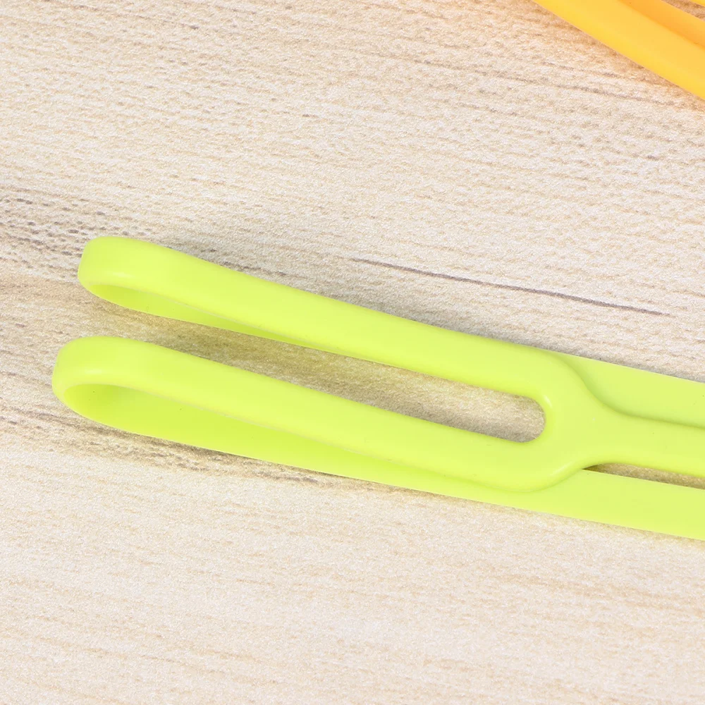 4pcs Lovely Silicone Creative Finger Page Marking Tag Stationery Supplies for Home School (Orange and Sky-blue
4pcs Lovely Silicone Creative Finger Page Marking Tag Stationery Supplies for Home School (Orange and Sky-blue