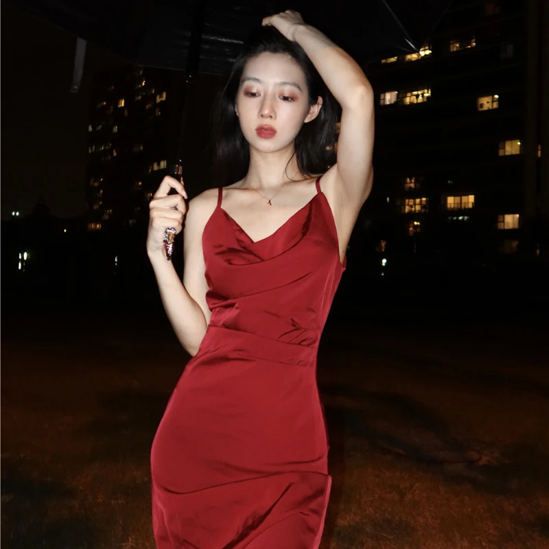 Women Clothes Spaghetti Strap Red Party Midi Dress Sexy Split Fork Bodycon Vintage Casual Elegant Solid High Waist Dropshipping
Women Clothes Spaghetti Strap Red Party Midi Dress Sexy Split Fork Bodycon Vintage Casual Elegant Solid High Waist Dropshipping