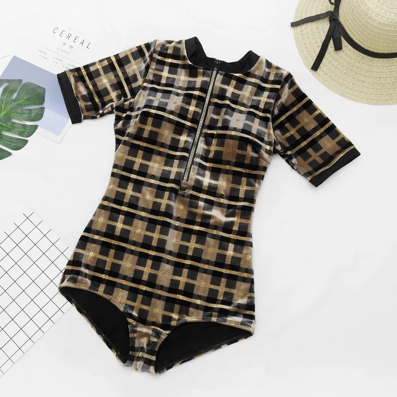 Diving One Piece Swimsuit Long Sleeve Women Swimwear Bathing Suit Rash Guard Surfing Swimming Suit Rashguard one-piece swimwear
Diving One Piece Swimsuit Long Sleeve Women Swimwear Bathing Suit Rash Guard Surfing Swimming Suit Rashguard one-piece swimwear