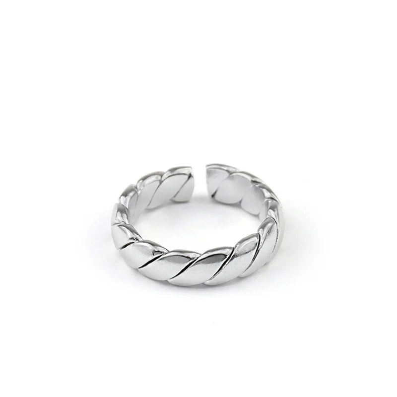 MrZMsZ Gold Silver Color Creative Twill Rings For Women Punk Open Rings Adjustable 2021 Trendy Jewelry Fashion Birthday Gift
MrZMsZ Gold Silver Color Creative Twill Rings For Women Punk Open Rings Adjustable 2021 Trendy Jewelry Fashion Birthday Gift