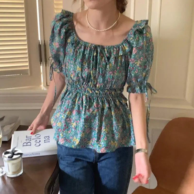 Alien Kitty 2021 Summer Short-Sleeved Floral Pullovers Vintage Basewear Chic Loose Hot Tops Casual Tee Retro Gentle T-shirts
Alien Kitty 2021 Summer Short-Sleeved Floral Pullovers Vintage Basewear Chic Loose Hot Tops Casual Tee Retro Gentle T-shirts