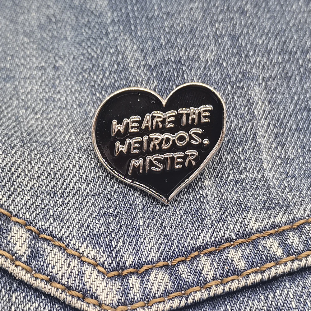 Creative Love Text Alloy Badge Brooch Enamel Pin Lapel Pin Hat Jacket Backpack Jewelry Accessories Collar Gift For Kids/Friends
Creative Love Text Alloy Badge Brooch Enamel Pin Lapel Pin Hat Jacket Backpack Jewelry Accessories Collar Gift For Kids/Friends