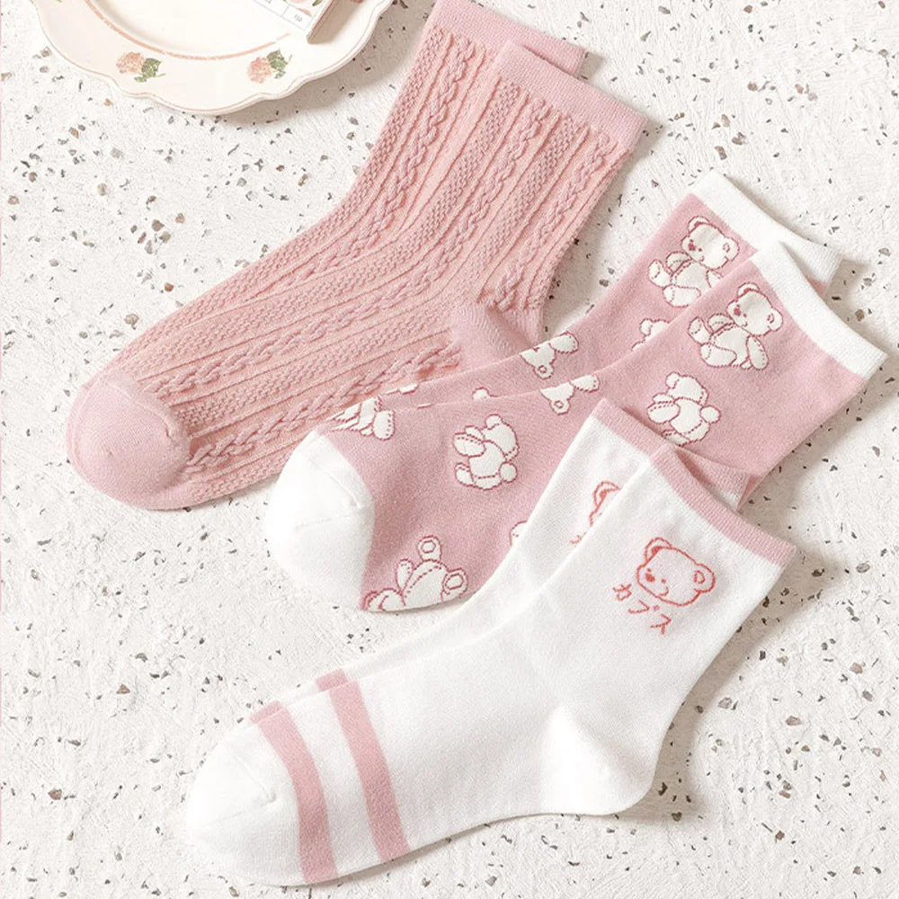 Japanese New Spring And Summer Cartoon Pattern Bear Socks Female Fashion Wild Cute Sweet Breathable Sweat-Absorbent Cotton Socks
Japanese New Spring And Summer Cartoon Pattern Bear Socks Female Fashion Wild Cute Sweet Breathable Sweat-Absorbent Cotton Socks