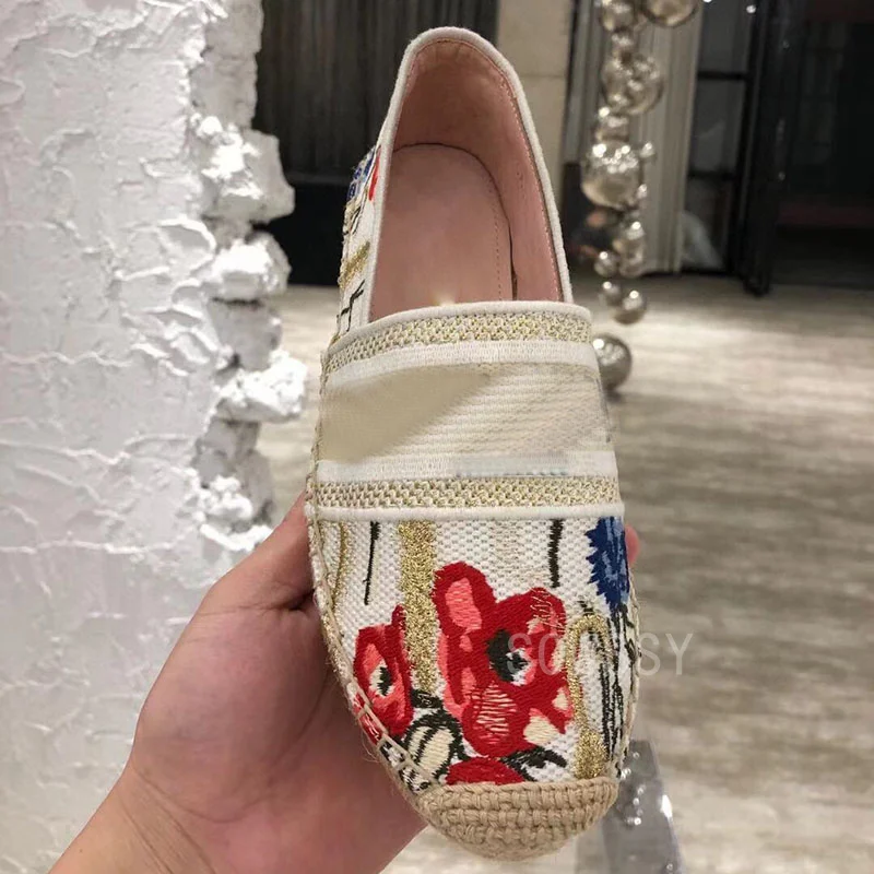 2021 Spring Summer New Women's Casual Shoes Luxury Branded Weave Fisherman Shoes Embroidery Flower Design Female Single Shoes
2021 Spring Summer New Women's Casual Shoes Luxury Branded Weave Fisherman Shoes Embroidery Flower Design Female Single Shoes