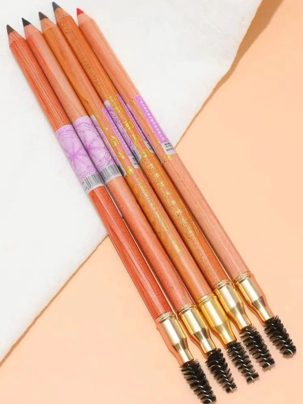 Tattoo Eyebrow Pen Double - Head with A Brush Waterproof, Not Dainty, Finalize The Design and Do Not Drop Makeup
Tattoo Eyebrow Pen Double - Head with A Brush Waterproof, Not Dainty, Finalize The Design and Do Not Drop Makeup