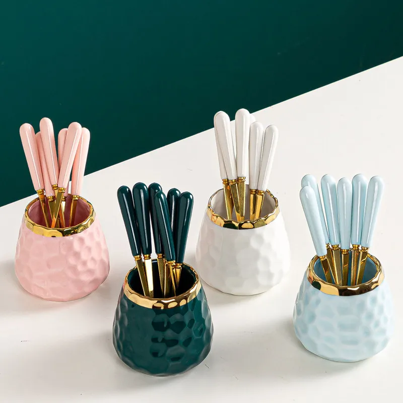 Golden Tableware Marbled Ceramic Cutlery Set Storage Tank Gold Spoon and Fork Set Mirror Coffee Fork Dinner Set Forks Spoon Set
Golden Tableware Marbled Ceramic Cutlery Set Storage Tank Gold Spoon and Fork Set Mirror Coffee Fork Dinner Set Forks Spoon Set