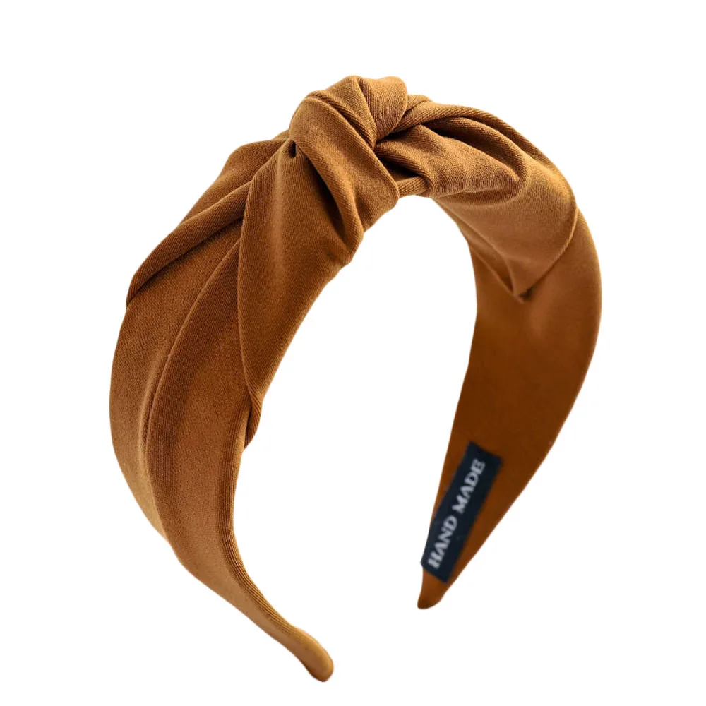 Vintage Women Hairpins Solid Fabric Knotted Folds Hair Hoop Simple Temperament Headbands Designer Hair Accessories For Girl F084
Vintage Women Hairpins Solid Fabric Knotted Folds Hair Hoop Simple Temperament Headbands Designer Hair Accessories For Girl F084