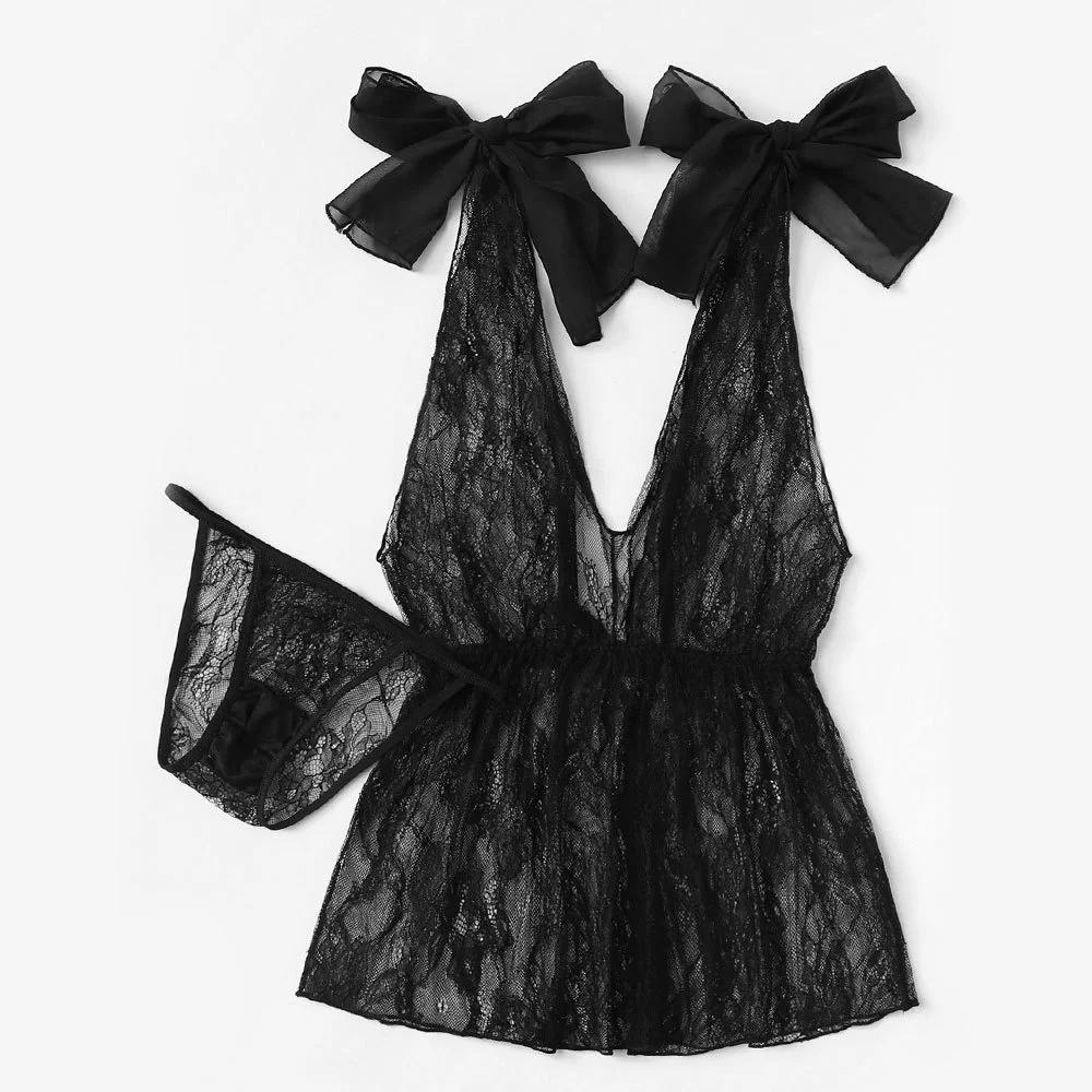 Deep V temptation lace beautiful back sexy perspective pajamas bowknot shoulder belt female appeal nightgown suit
Deep V temptation lace beautiful back sexy perspective pajamas bowknot shoulder belt female appeal nightgown suit