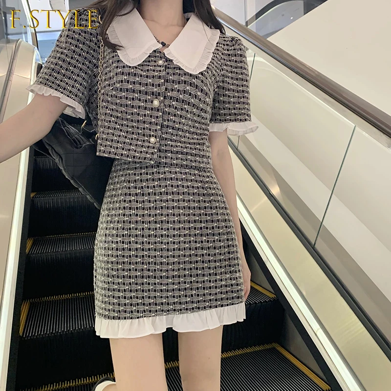 Korea 2 Piece Set Women Summer Elegant Plaid Peter Pan Collar Short Sleeve Crop Top + High Waist Ruffles A-Line Mini Skirt Suit
Korea 2 Piece Set Women Summer Elegant Plaid Peter Pan Collar Short Sleeve Crop Top + High Waist Ruffles A-Line Mini Skirt Suit