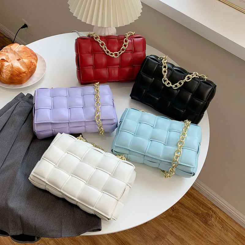 Brand Women's Weave Flap Bag Women Travel Crossbody Bag 2021New Luxury Designer Chain Shoulder Messenger Bags Female Handbags
Brand Women's Weave Flap Bag Women Travel Crossbody Bag 2021New Luxury Designer Chain Shoulder Messenger Bags Female Handbags