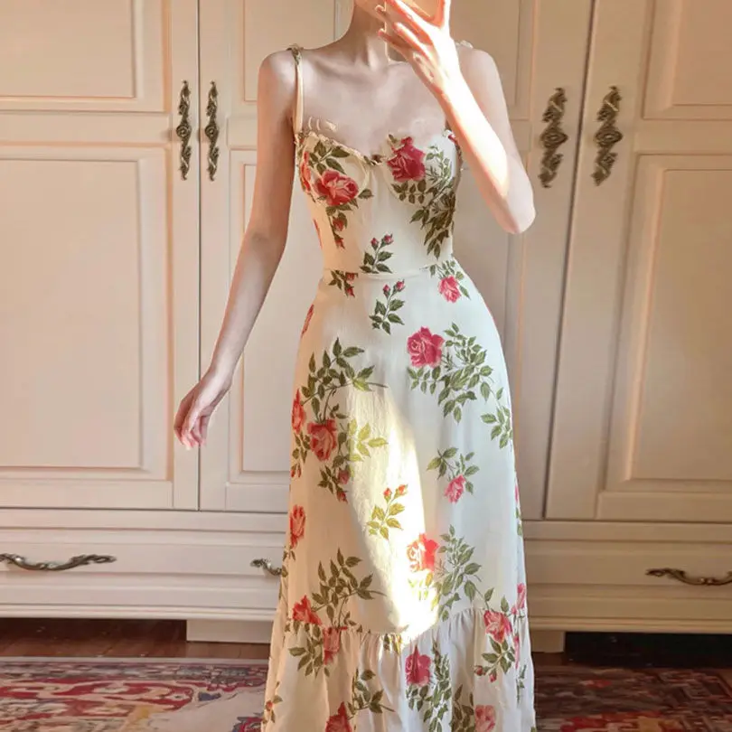 2021 Spring And Summer French Sling Sexy Party Maxi Lace Dress Design Goddess Temperament Slim Skirt Fairy Super Sen Series New
2021 Spring And Summer French Sling Sexy Party Maxi Lace Dress Design Goddess Temperament Slim Skirt Fairy Super Sen Series New