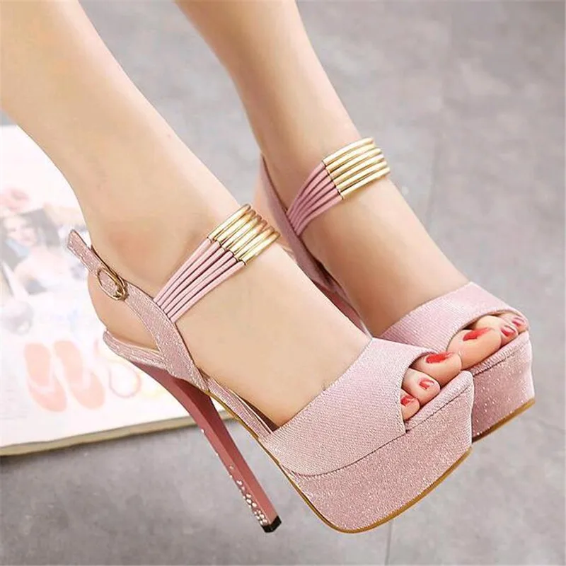 2019 Summer New European and American Fashion High Heels with Shoes Cross with Waterproof Fish Head Female Sandals
2019 Summer New European and American Fashion High Heels with Shoes Cross with Waterproof Fish Head Female Sandals