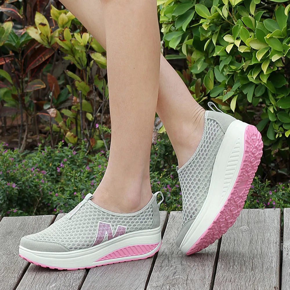 Women casual shoes fashion breathable Walking mesh lace up flat shoes sneakers women 2021 tenis feminino Female shoes
Women casual shoes fashion breathable Walking mesh lace up flat shoes sneakers women 2021 tenis feminino Female shoes