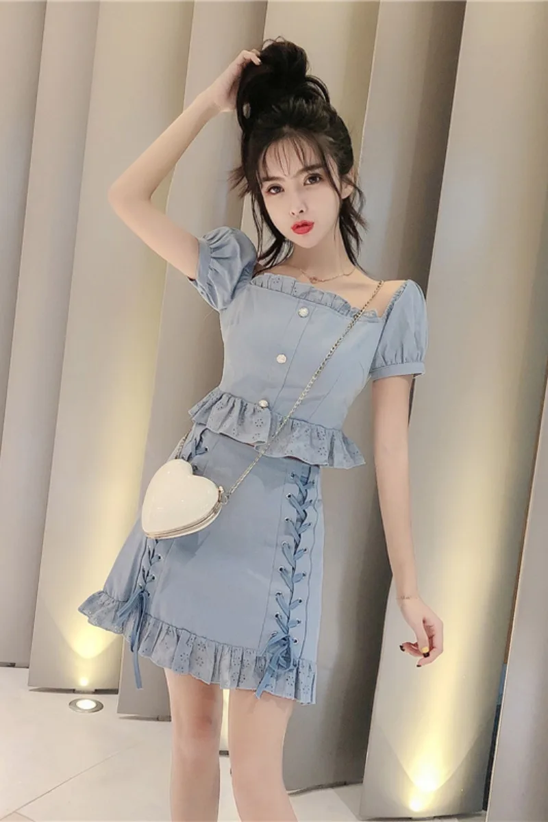 Summer Two Pieces Skirt Suit 2021 Women's Off Shoulder Blue Slimming Blouses and Shirts Lady High Waist Lace Drawstring Skirt
Summer Two Pieces Skirt Suit 2021 Women's Off Shoulder Blue Slimming Blouses and Shirts Lady High Waist Lace Drawstring Skirt