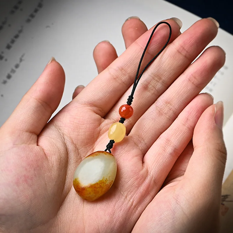 Original mobile phone chain fidelity Hetian jade original stone key pendant small pendant men women creative personality jewelry
Original mobile phone chain fidelity Hetian jade original stone key pendant small pendant men women creative personality jewelry