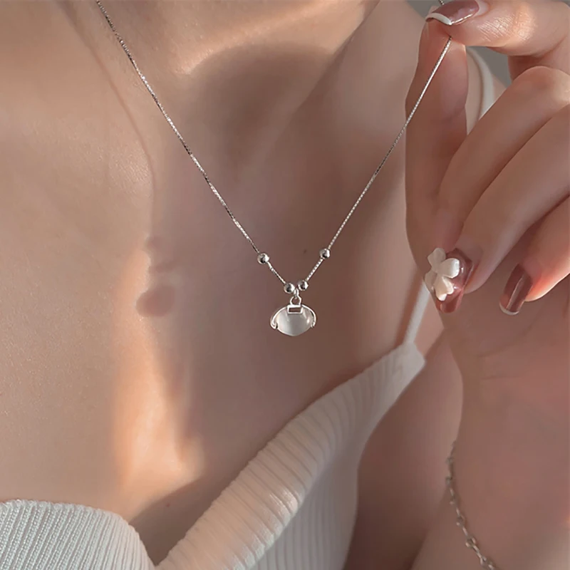 Ruyi Silver Plated Safety Lock Necklace Korean Feminine Chain Pendant Exquisite Safe High-grade Clavicle Chain
Ruyi Silver Plated Safety Lock Necklace Korean Feminine Chain Pendant Exquisite Safe High-grade Clavicle Chain
