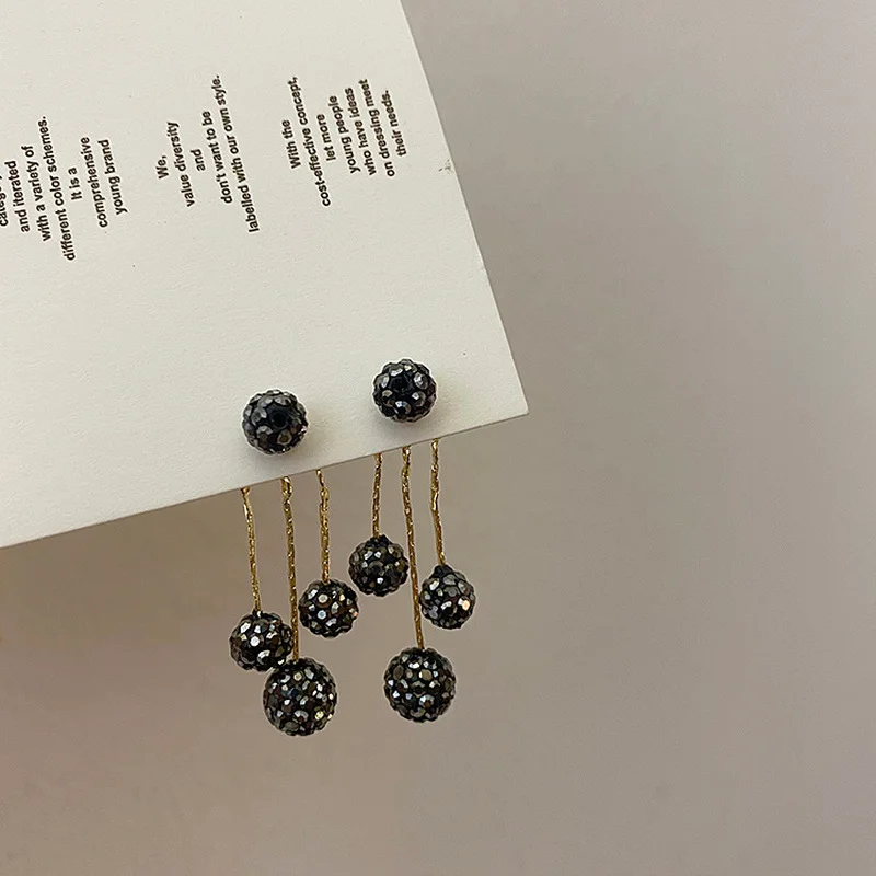Minar Fairy Tale Black Color Balls Long Tassel Earrings for Women Bling Bling Round Ball Drop Dangle Earrings Wedding Jewelry
Minar Fairy Tale Black Color Balls Long Tassel Earrings for Women Bling Bling Round Ball Drop Dangle Earrings Wedding Jewelry