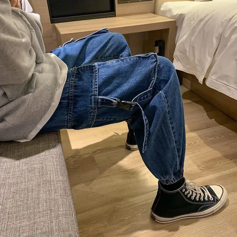 High street pants men's Korean fashion salt fried Street jeans men's spring loose binding functional style overalls fashion
High street pants men's Korean fashion salt fried Street jeans men's spring loose binding functional style overalls fashion
