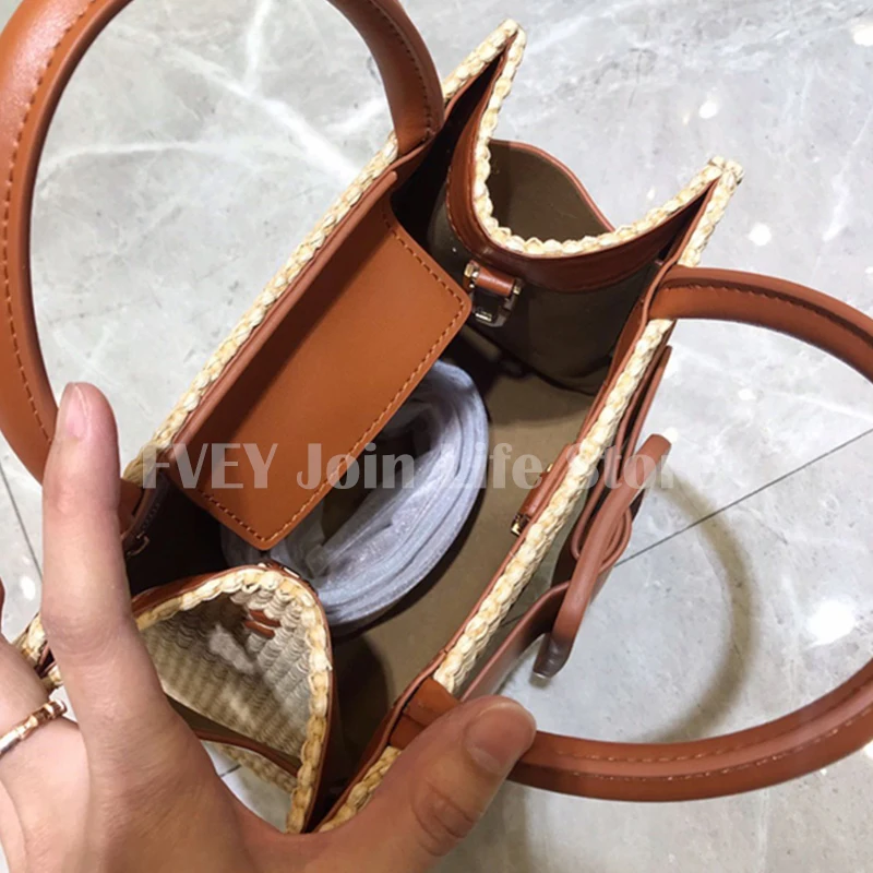 Women's Square Buckle Thailand Niche Design Splicing New Luxury Boyy Straw Woven Fashion Portable Single Shoulder Diagonal Bag
Women's Square Buckle Thailand Niche Design Splicing New Luxury Boyy Straw Woven Fashion Portable Single Shoulder Diagonal Bag