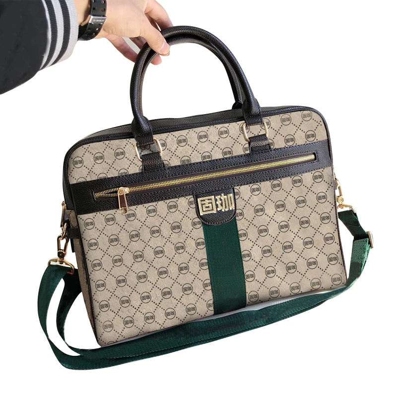 2022 new gujia men's bag one shoulder vertical bag, portable business leather bag, leather briefcase, top leather,with box
2022 new gujia men's bag one shoulder vertical bag, portable business leather bag, leather briefcase, top leather,with box