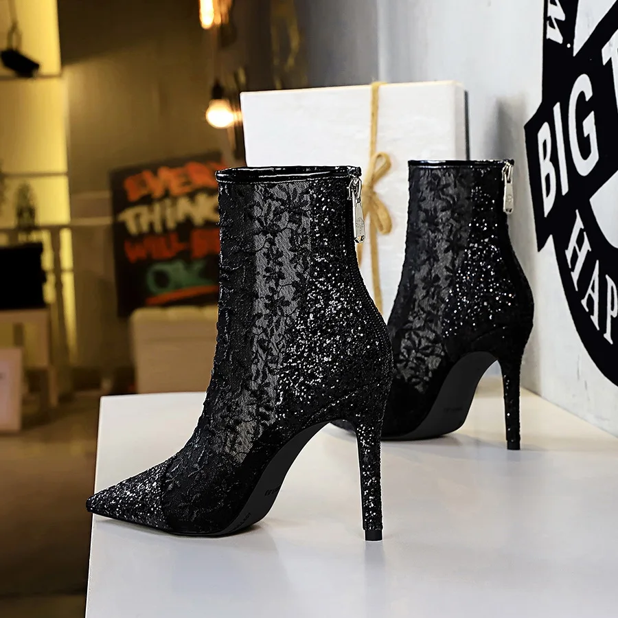 BIGTREE 2020 Spring Sexy Bling Sequins Mesh Pumps Shoes Woman Fetish Thin High Heel Pointed end Stripper Slip-On Party Shoes
BIGTREE 2020 Spring Sexy Bling Sequins Mesh Pumps Shoes Woman Fetish Thin High Heel Pointed end Stripper Slip-On Party Shoes