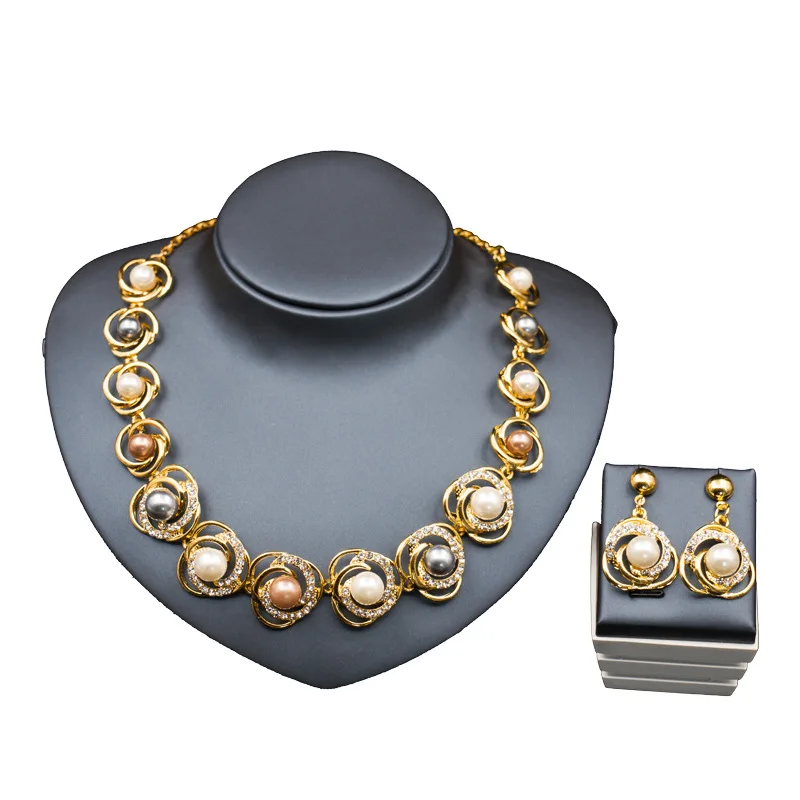 Bridal Gift Nigerian Wedding Simulated Pearl Jewelry Set Brand Woman Fashion Dubai Gold Color Crystal Jewelry Set
Bridal Gift Nigerian Wedding Simulated Pearl Jewelry Set Brand Woman Fashion Dubai Gold Color Crystal Jewelry Set
